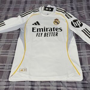 Real Madrid 25/26 Authentic L/S Home Jersey Sz S
